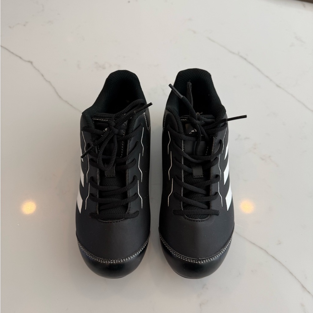 Adidas Kids Black Baseball Cleats with White Three-Stripes size 3.5 NEW